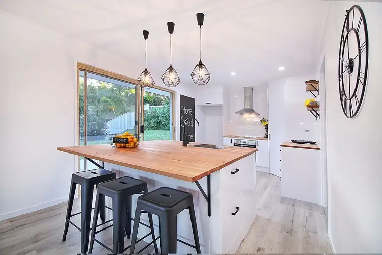 Main view of Homely house listing, 16 Marlene Court, Highland Park QLD 4211
