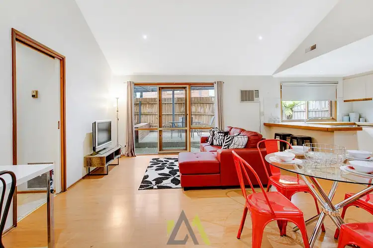 Sixth view of Homely house listing, 2 Lalina Close, Frankston VIC 3199