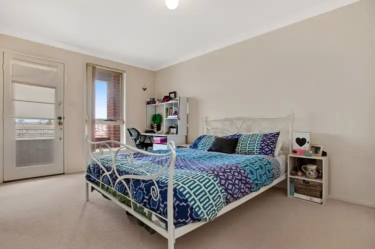 Fourth view of Homely house listing, 10 Laurel Close, Thornton NSW 2322