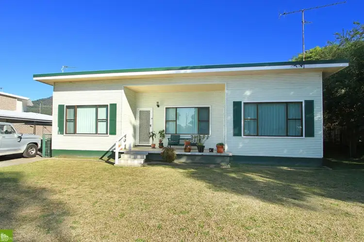 Second view of Homely house listing, 6 Sproule Crescent, Balgownie NSW 2519
