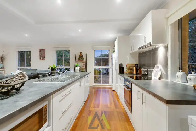 Sixth view of Homely house listing, 7 Gerald Drive, Langwarrin VIC 3910