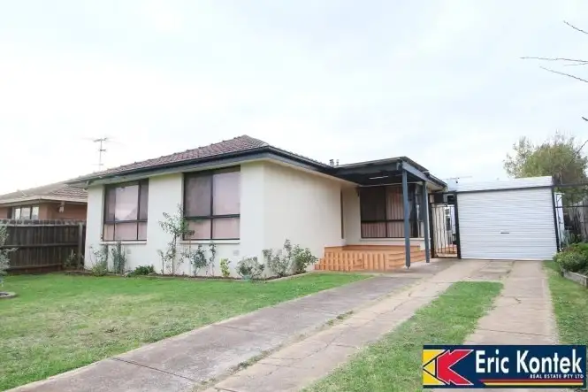 38 Vista Drive, Melton VIC 3337