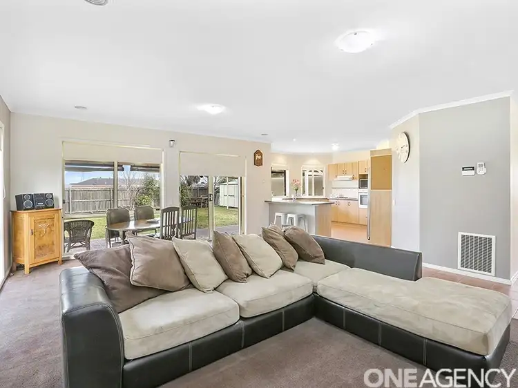 Fourth view of Homely house listing, 4 Roseview Way, St Albans Park VIC 3219