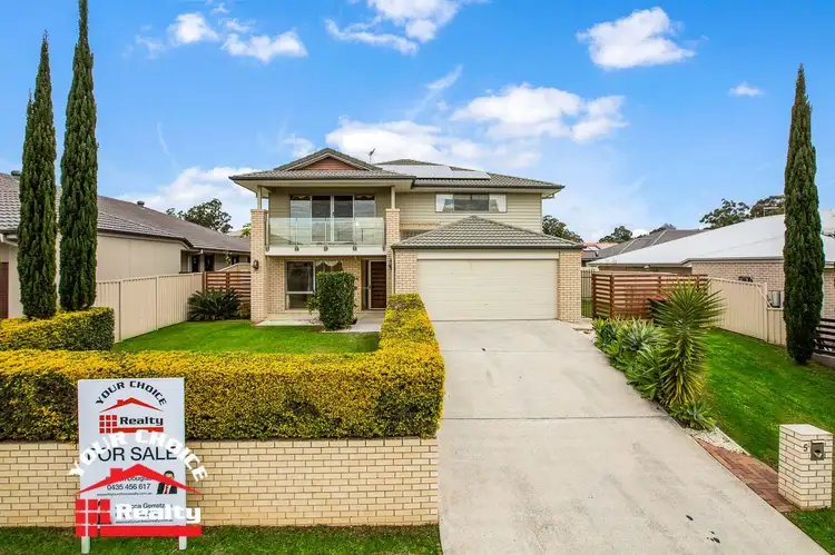 Main view of Homely house listing, 5 William Close, Doolandella QLD 4077
