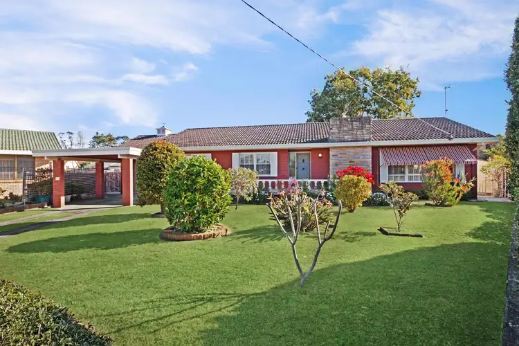 7 Iris Place, Woy Woy NSW 2256