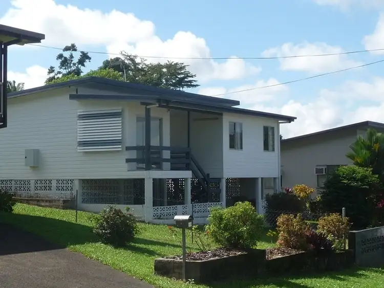 8 Bineham St, Tully QLD 4854