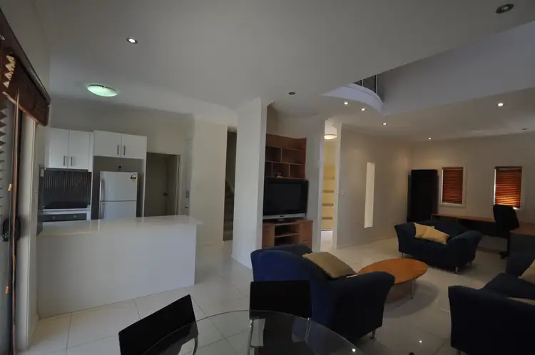 Fourth view of Homely townhouse listing, 1/243 Torquay Terrace, Torquay QLD 4655