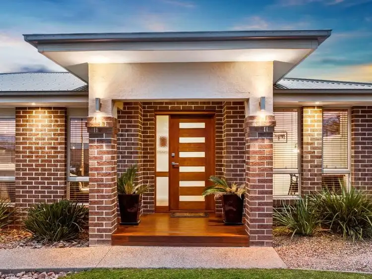 Second view of Homely house listing, 2 Agar Place, Sunbury VIC 3429