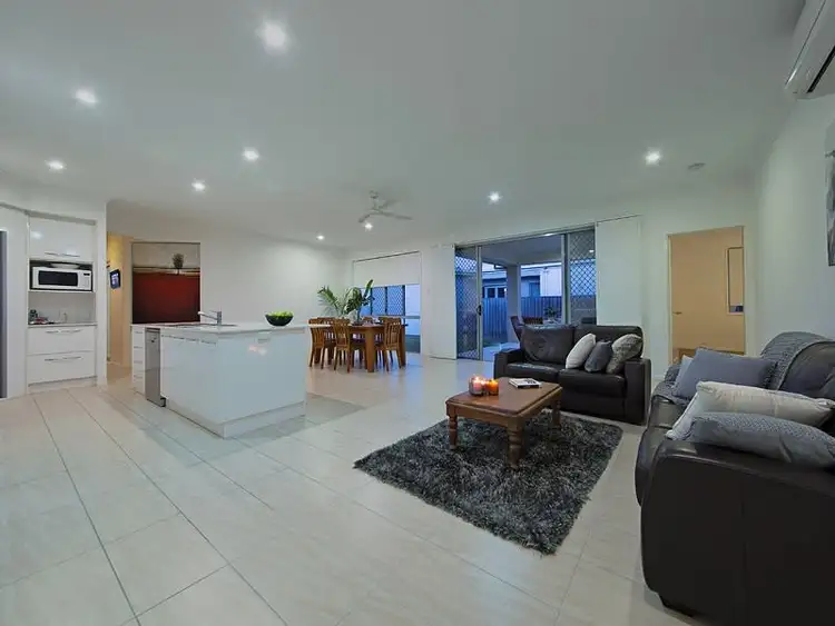 Sixth view of Homely house listing, 7 Foxwood Circuit, Wakerley QLD 4154