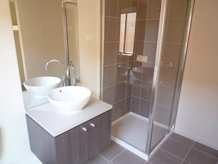 Fifth view of Homely house listing, 31 Pinrush, Brookfield VIC 3338