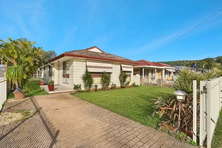 Second view of Homely house listing, 72 Lone Pine Avenue, Umina Beach NSW 2257