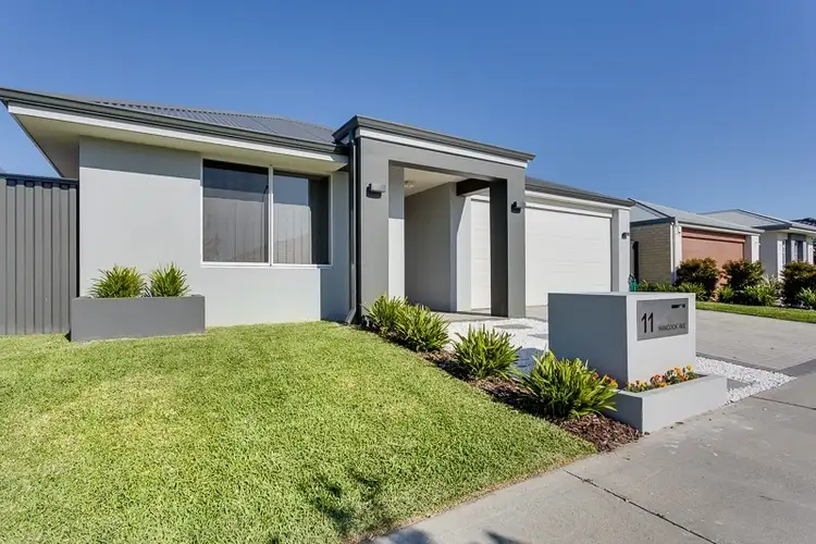 11 Hancock Ave, Aveley WA 6069