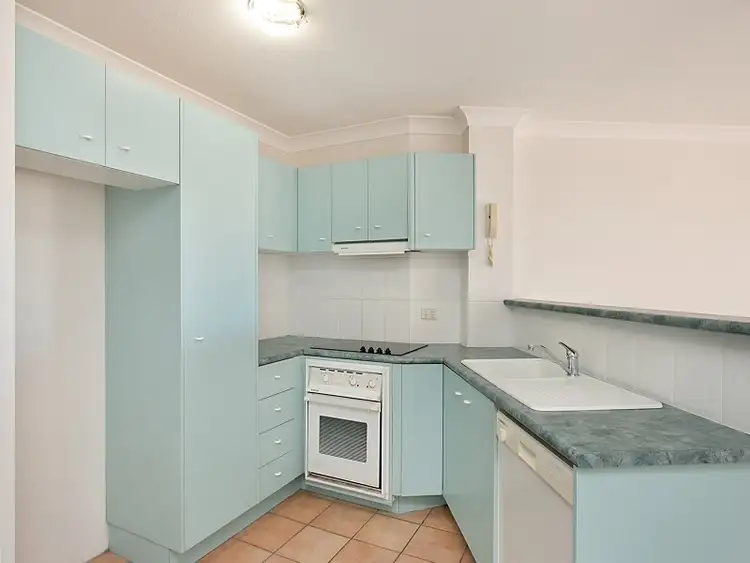 Sixth view of Homely unit listing, 17/102-112 Musgrave Street, Kirra QLD 4225