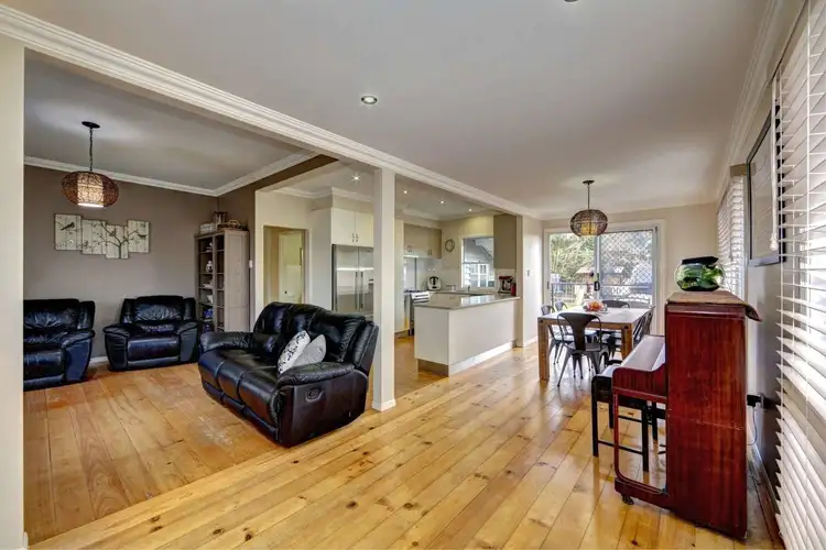 41 Alice Street, Walkervale QLD 4670