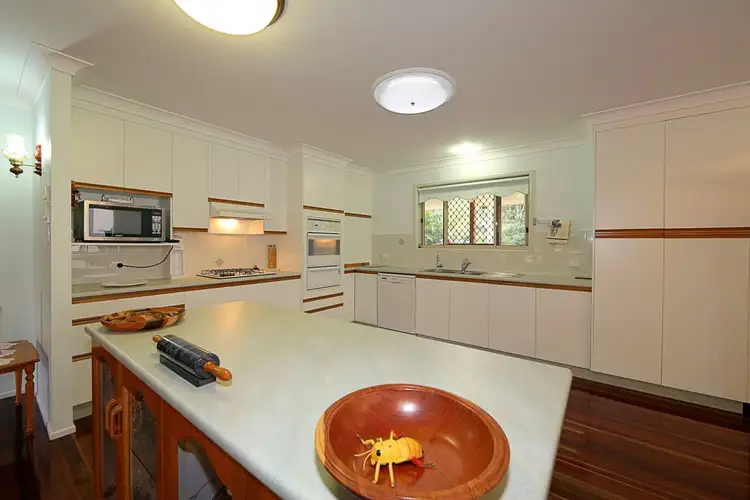 Sixth view of Homely house listing, 9 Cockatoo Crescent, Gooburrum QLD 4670
