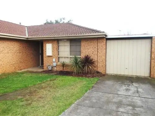 5/27 Kurrajong Crescent, Melton South VIC 3338