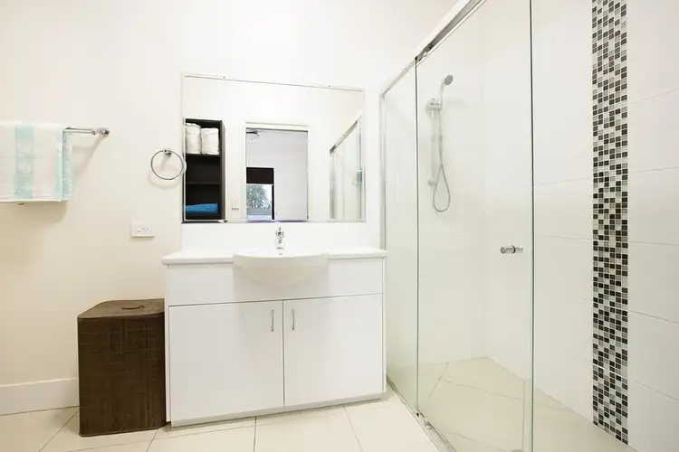 Sixth view of Homely unit listing, 5/8 Hinley Avenue, Maroochydore QLD 4558