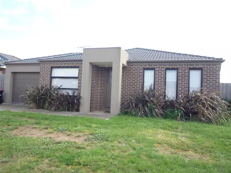 1/16 Ella Crt, Kurunjang VIC 3337