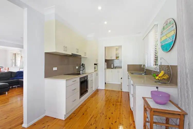 Fifth view of Homely house listing, 15 Sunshine Drive, Point Clare NSW 2250