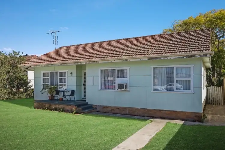 1 Vidler Avenue, Woy Woy NSW 2256