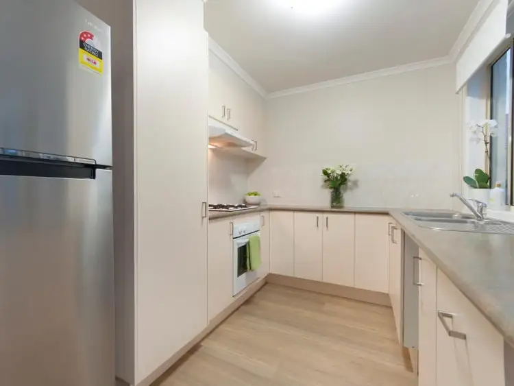 Fourth view of Homely house listing, 18 Korina Court, Langwarrin VIC 3910