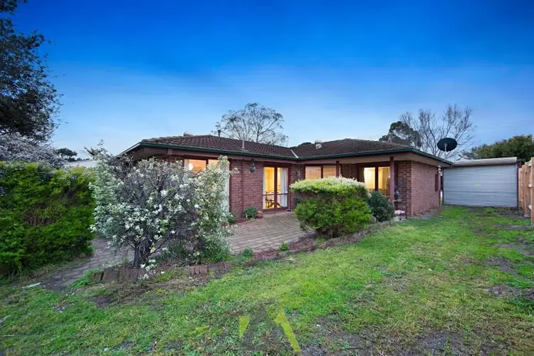 22 Darnley Drive, Skye VIC 3977