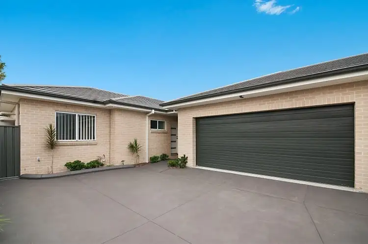 Third view of Homely villa listing, 2/17 Nowack Avenue, Umina Beach NSW 2257