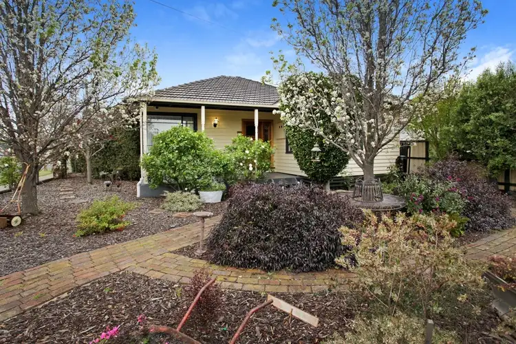 38 Esmond Street, Ardeer VIC 3022