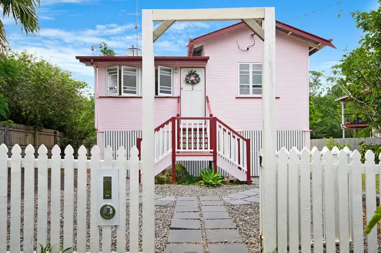 7 Queen Street, Cooran QLD 4569