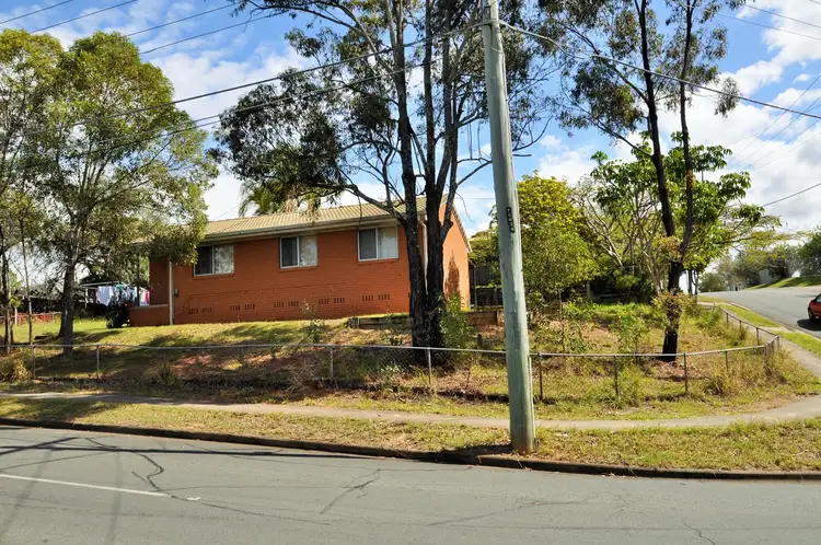 24 Hill Street, Kingston QLD 4114