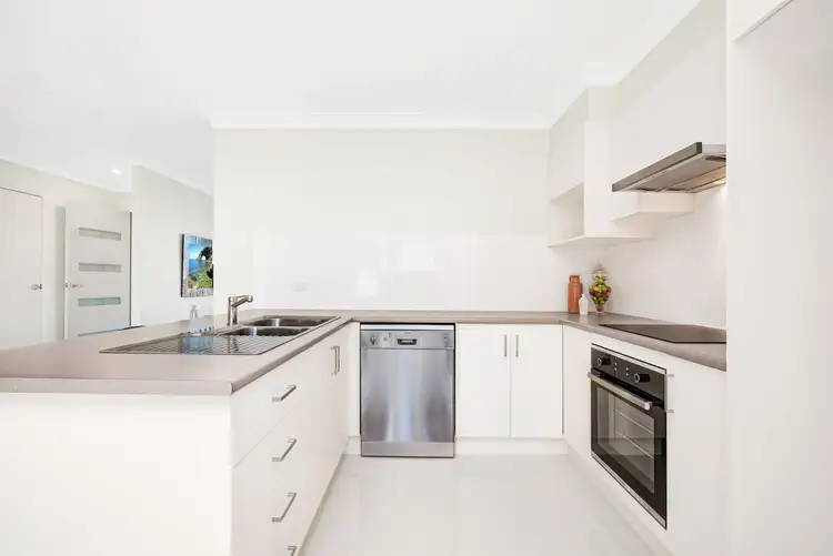 Fourth view of Homely house listing, 10 Lemonwood Circuit, Thornton NSW 2322