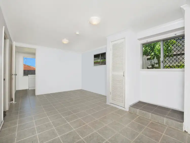 Fifth view of Homely house listing, 34 Veronica Avenue, Daisy Hill QLD 4127