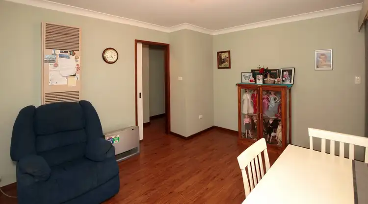 Fifth view of Homely house listing, 10 Kobi Place, Glenfield Park NSW 2650