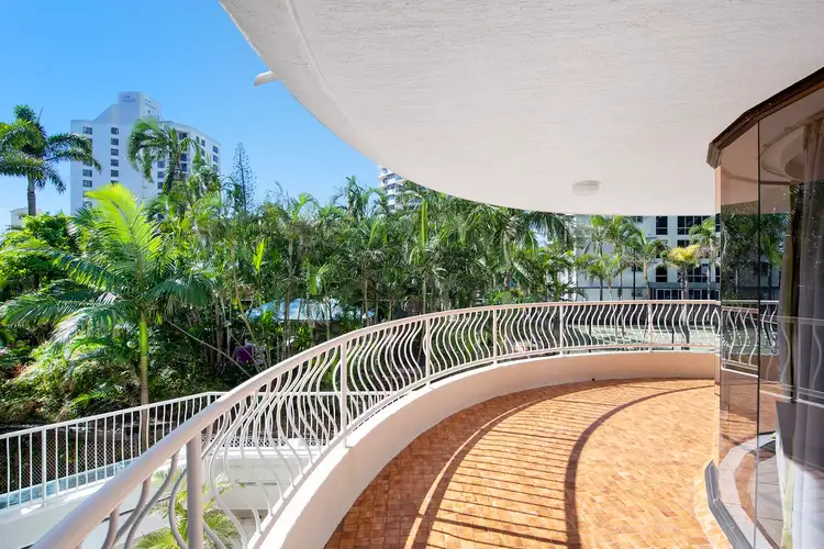 1c/30 Laycock Street, Surfers Paradise QLD 4217