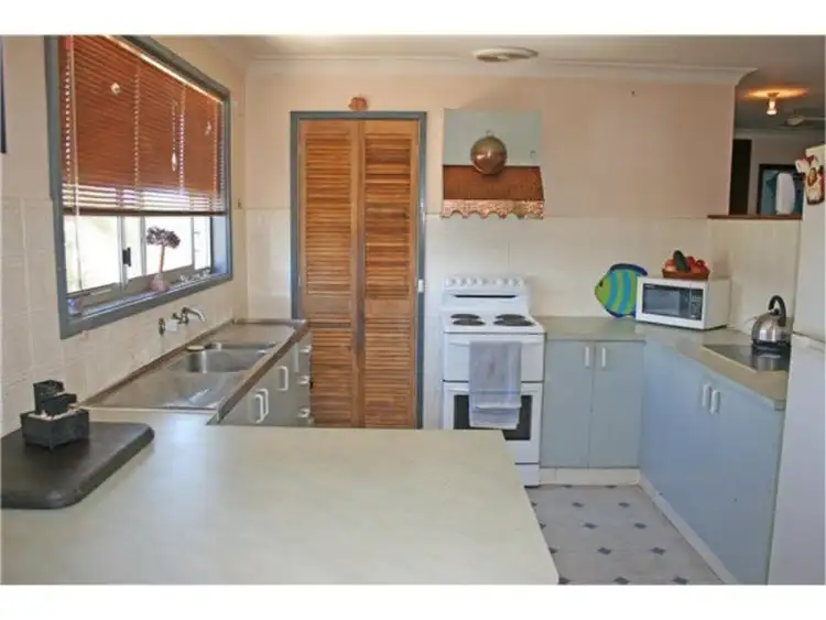 Fourth view of Homely house listing, 4 Sunset Street, Surfside NSW 2536