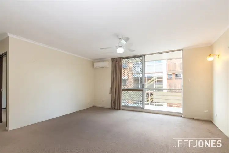 Fourth view of Homely unit listing, 5/25 Rialto Street, Coorparoo QLD 4151