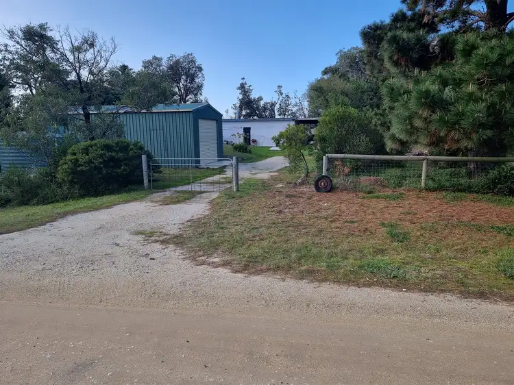 Main view of Homely house listing, 105 Seventh Avenue, Paradise Beach VIC 3851