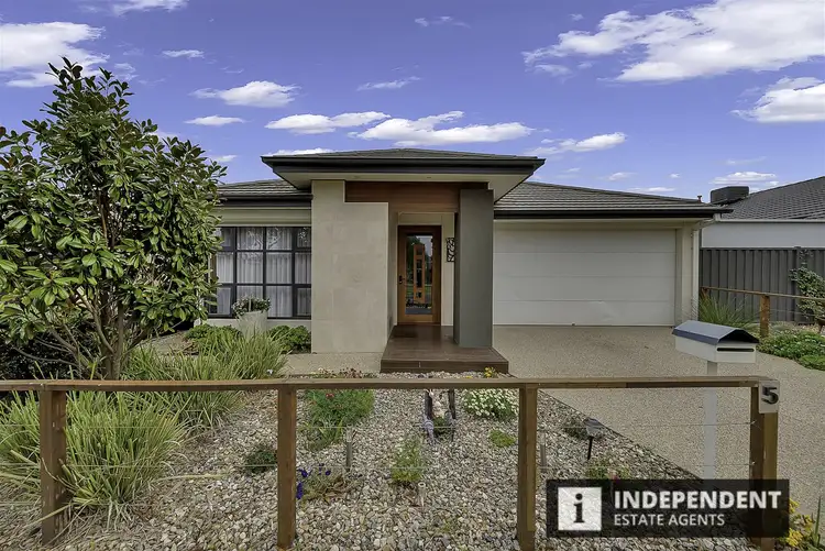 Fourth view of Homely house listing, 5 Olympic Cct, Cobblebank VIC 3338
