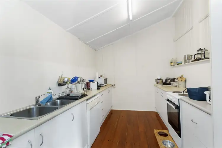 Sixth view of Homely block of units listing, 40 McAlister St, Oonoonba QLD 4811