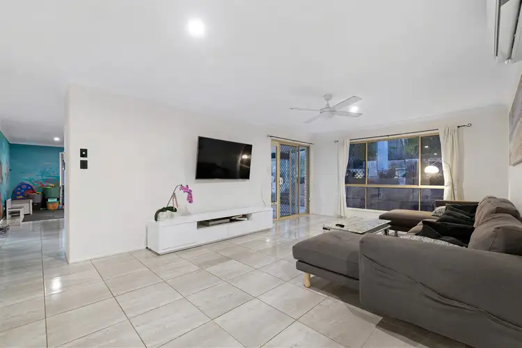 Seventh view of Homely house listing, 4 Rarotonga Rise, Pacific Pines QLD 4211
