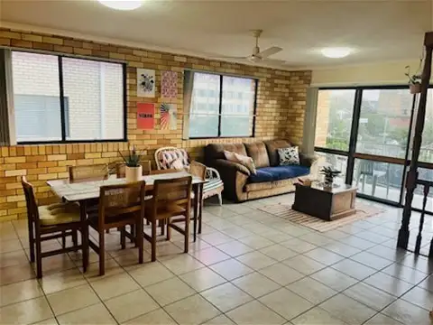 Fourth view of Homely unit listing, 6/8 Dingle Avenue, Caloundra QLD 4551