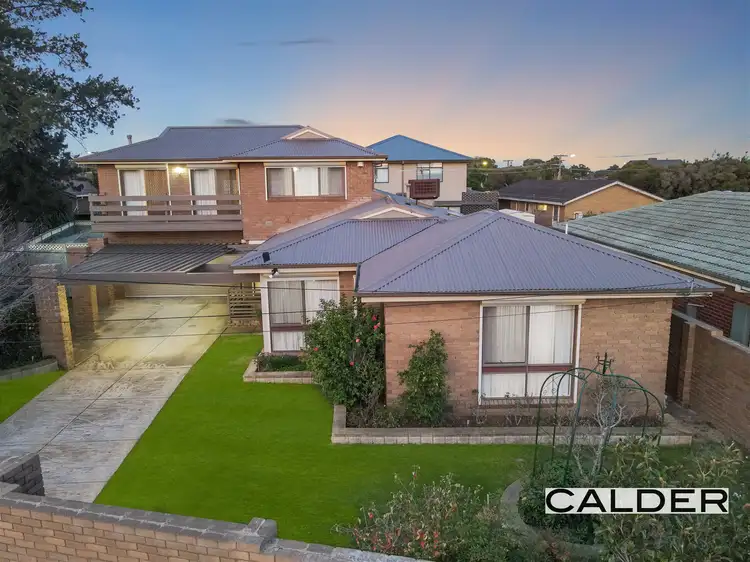 4 Pine Court, Kings Park VIC 3021