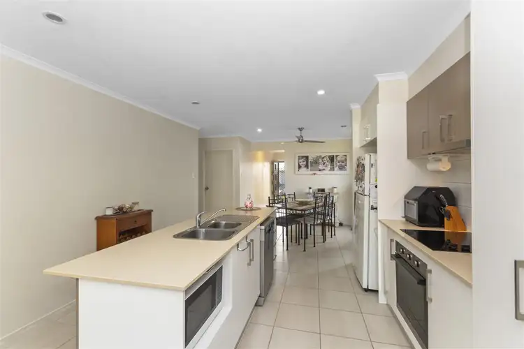 Fifth view of Homely house listing, 9 YASS CIRCUIT, Kelso QLD 4815
