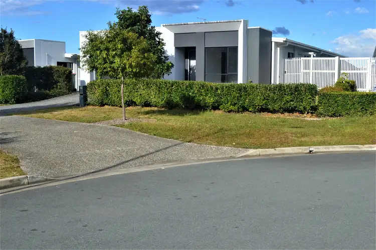 23 Sky Crescent, Pimpama QLD 4209