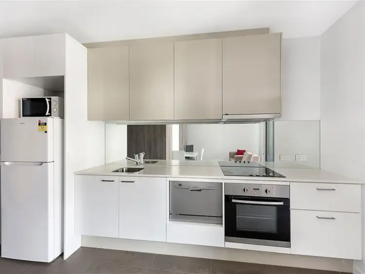 Third view of Homely apartment listing, 910/220 Spencer Street, Melbourne VIC 3000