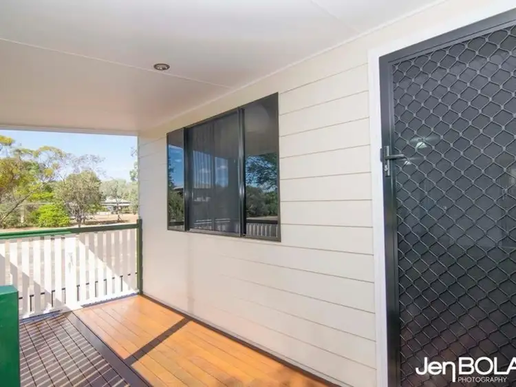 2/70 Bunya Street, Dalby QLD 4405