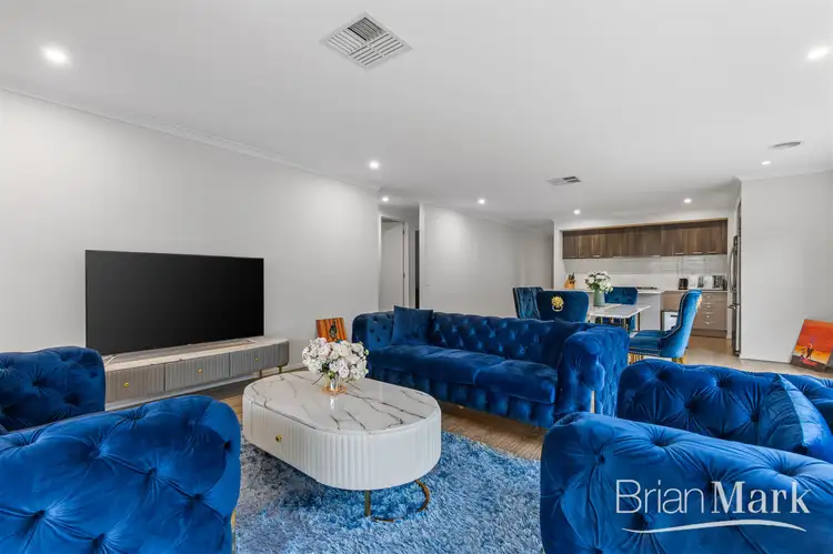 Third view of Homely house listing, 8 Crawley Rise, Werribee VIC 3030