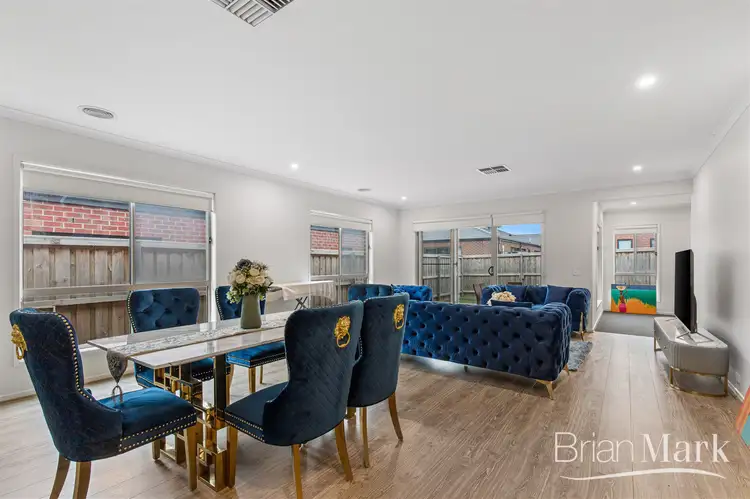 Fourth view of Homely house listing, 8 Crawley Rise, Werribee VIC 3030
