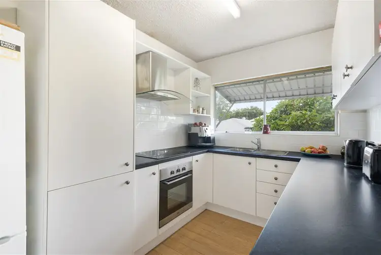 Fourth view of Homely unit listing, 4/34 View Street, Wooloowin QLD 4030