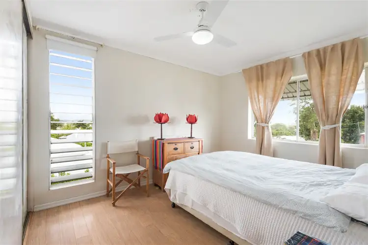 Fifth view of Homely unit listing, 4/34 View Street, Wooloowin QLD 4030